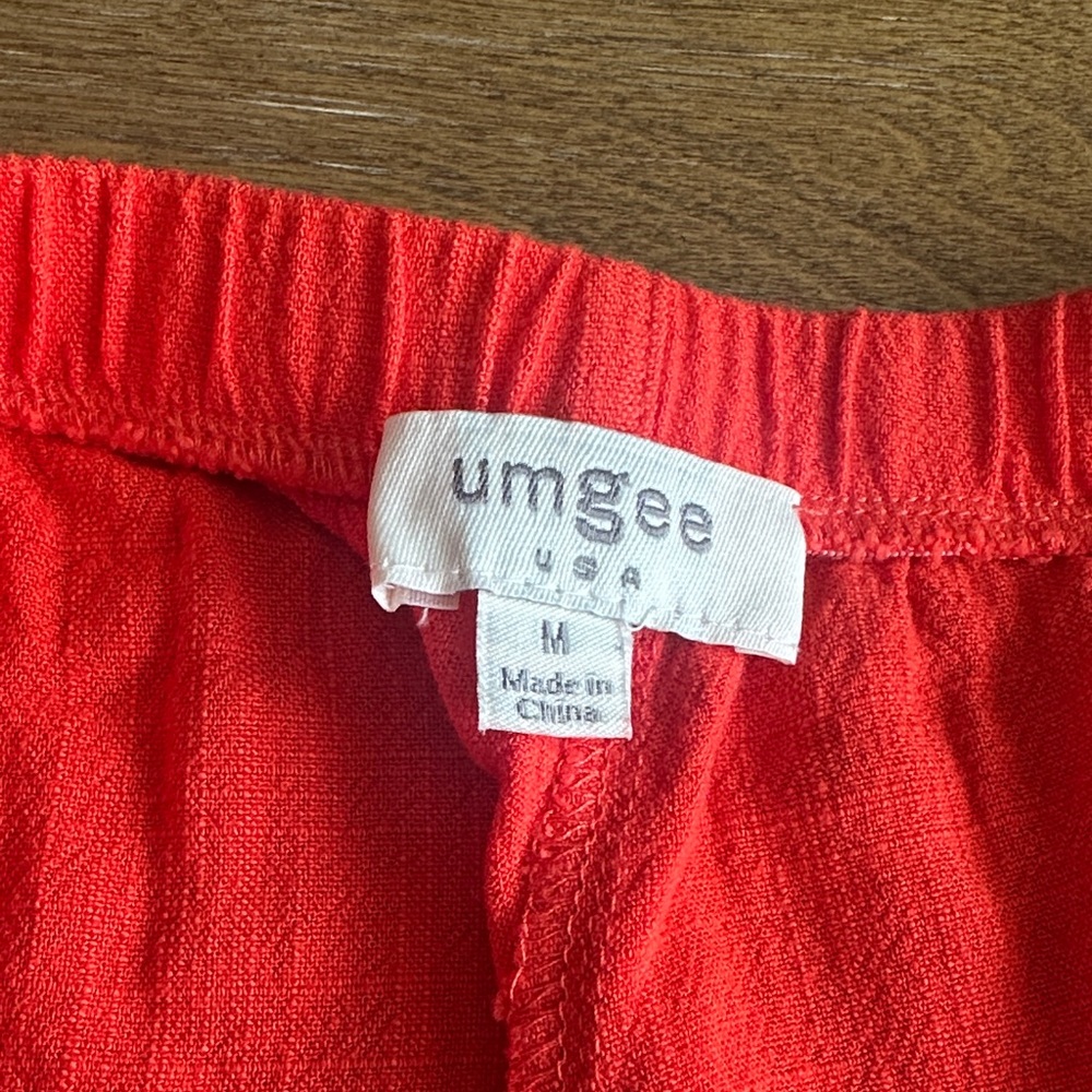Umgee Red Ruffle Hem Shorts - Picture 2 of 3